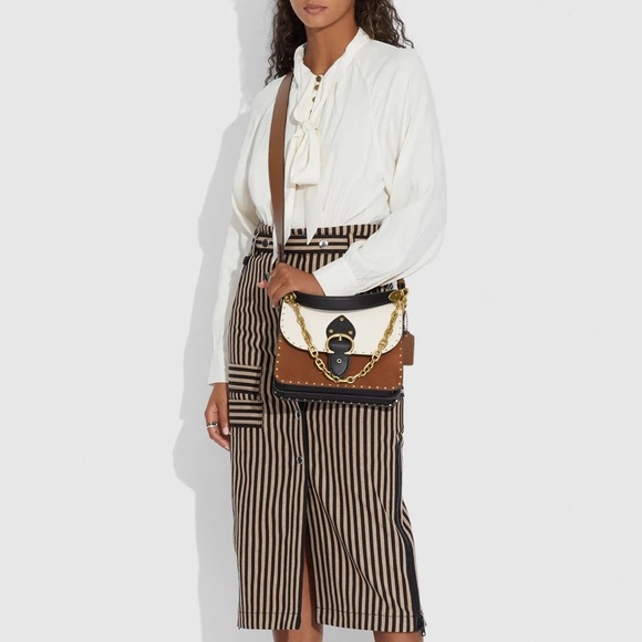 Coach beat shoulder bag in colorblock with rivets - Picture 9 of 10